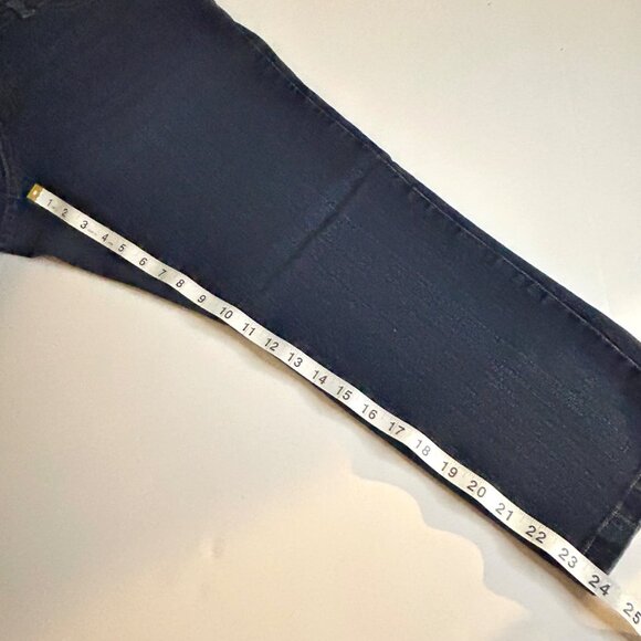 dkin Women's size 18 W Blue High Rise Jeans - Picture 9 of 15